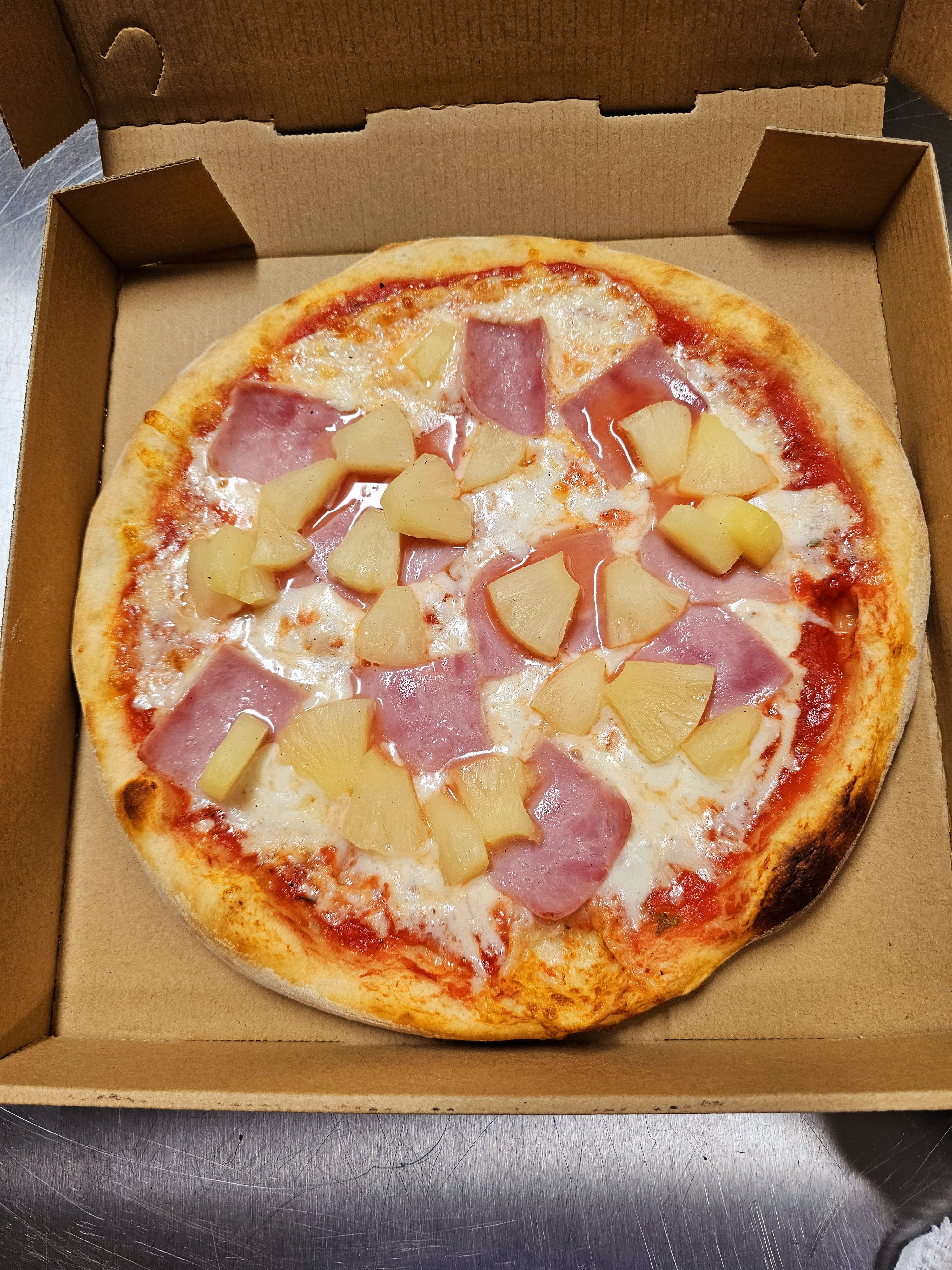 Hawaiian Pizza