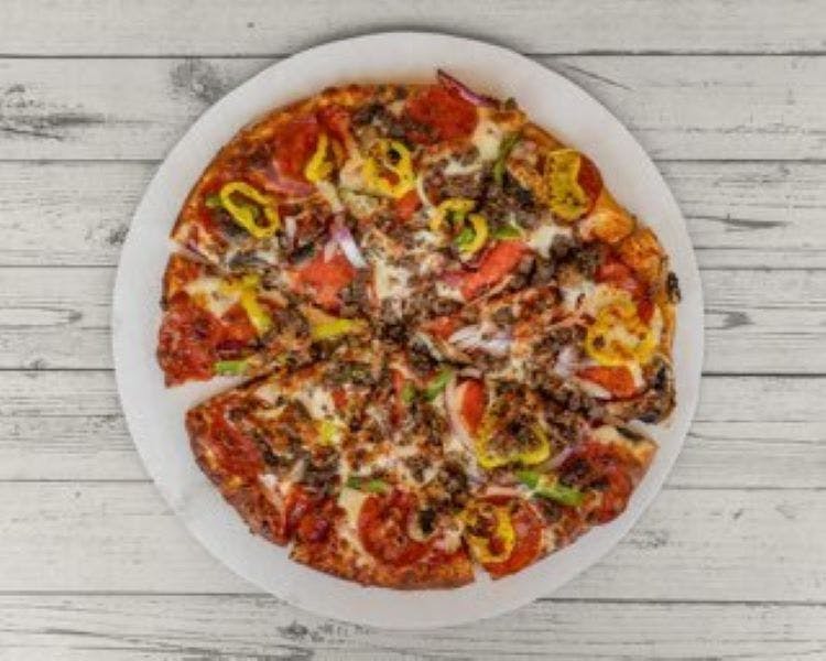 Luna Spicy Sauce Pizza
