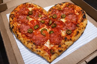 Heart Pizza (Pepperoni)
