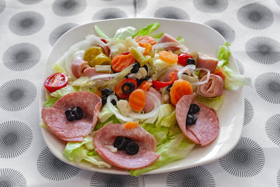 Mr D's Pizzeria Steaks & Subs - View Menu & Order Online - 4611