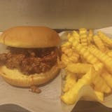 Pulled Pork Melt Sandwich with Fries
