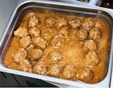 Meatballs in Tomato Sauce and Mashed Potatoes