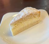 Italian Lemon Cream Cake