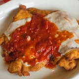 Chicken Parmigiana w. Pasta
