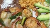 Mexican Style Shrimp Dinner | Camarones Mexicanos