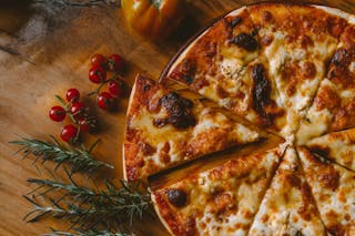 Neapolitan Cheese Pizza