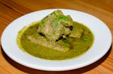 Costillas De Puerco En Salsa Verde Con Verduras + Arroz, frijoles y tortillas