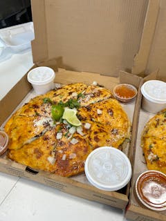 Family PizzaBirria