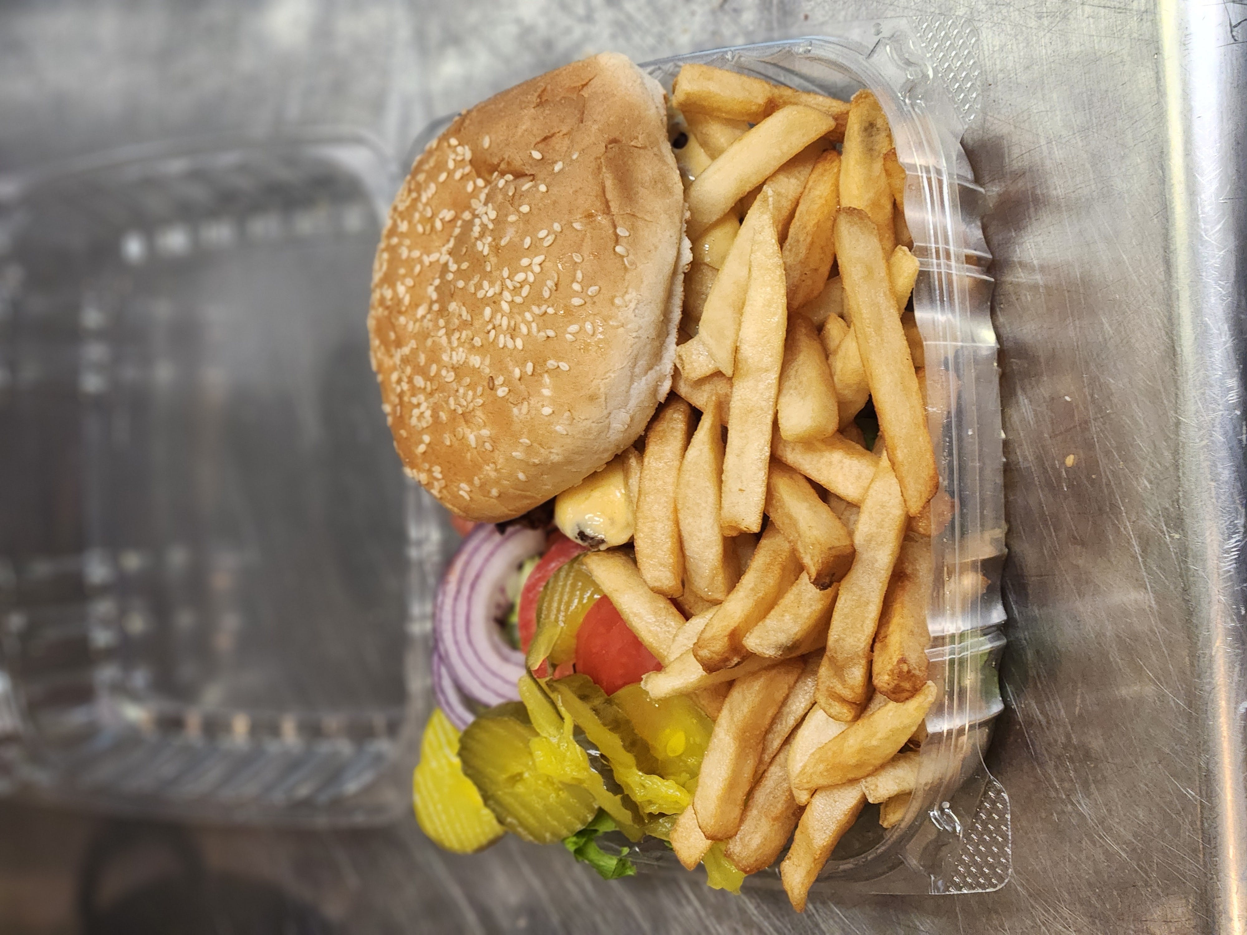 Cheeseburger Deluxe