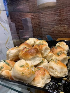 Garlic Knots