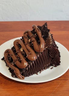 CHOCONUTELLA CAKE SLICE