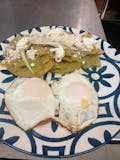 Chilaquiles con huevos