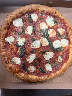 Classic Margherita Pizza