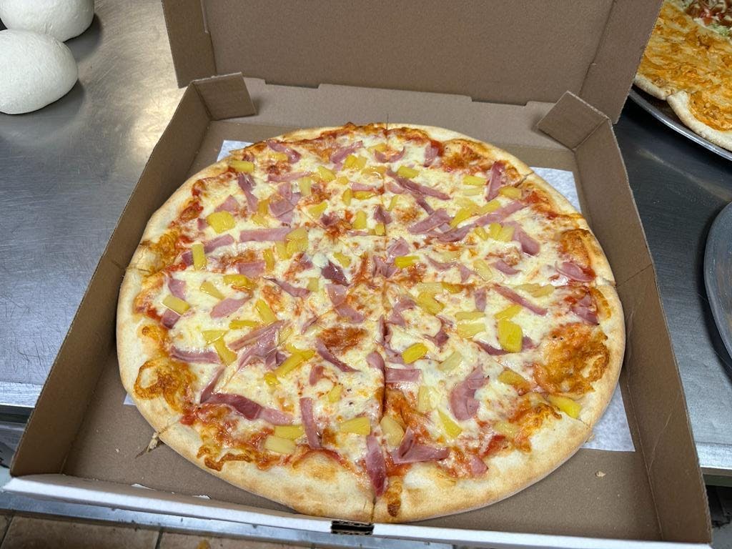 Hawaiian Pizza