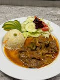 Bistec Encebollado Lunch