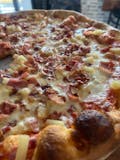 Hawaiian Style Pizza