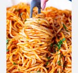 Two Spaghetti, Family Salad & 6 Garlic Rolls Special