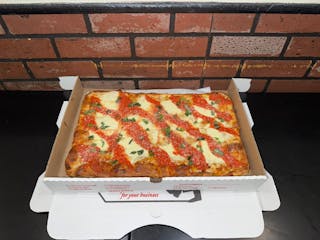 Grandma Pizza