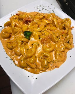 Tortellini Alla Panna