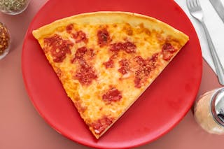 Old Fashioned Tomato Pizza