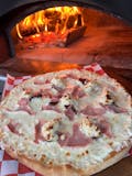 Gustoso White Pizza