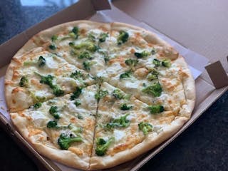 Broccoli Pizza