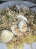 Linguni with Clams