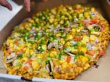Royal Shahi Paneer Pizza