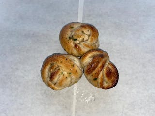 Garlic Knots (3 pc)