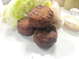 Falafel Balls (5 piece+ tahina dip)