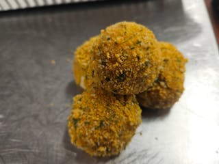 Mozzarella Cheese Bites 3 pc (Breaded)