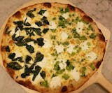 White with Spinach & Garlic Pizza
