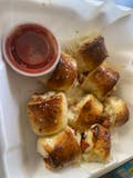 Garlic Knots with Cheese