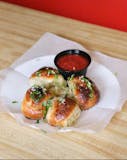 Garlic Knots