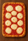 Pizza Pomodoro e Mozzarella