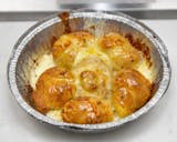 Garlic Knots with Cheese