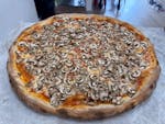 Mushrooms Pizza