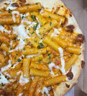 Rigatoni Ala Vodka Pizza