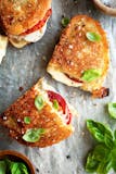 Caprese Grilled Cheese Sandwich 