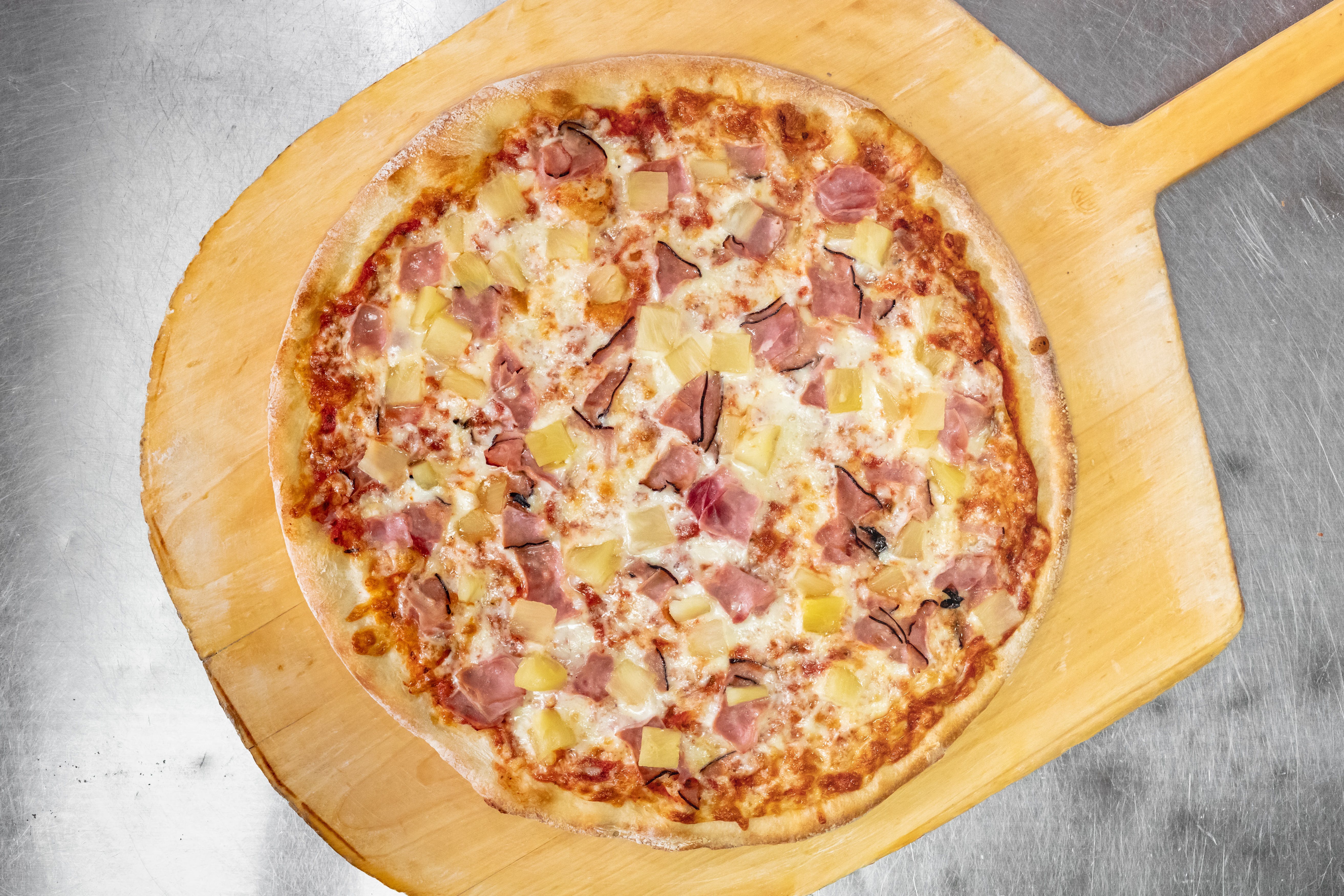 Hawaiian Pizza