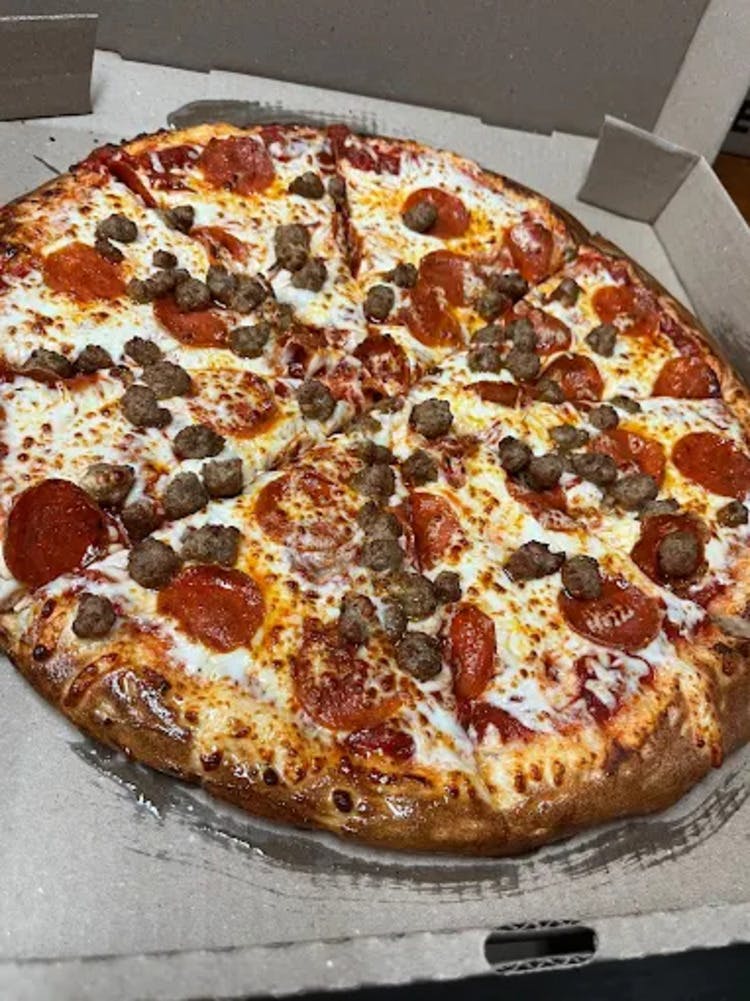 16'' Two Topping Pizza & 3 Cold Drinks Special