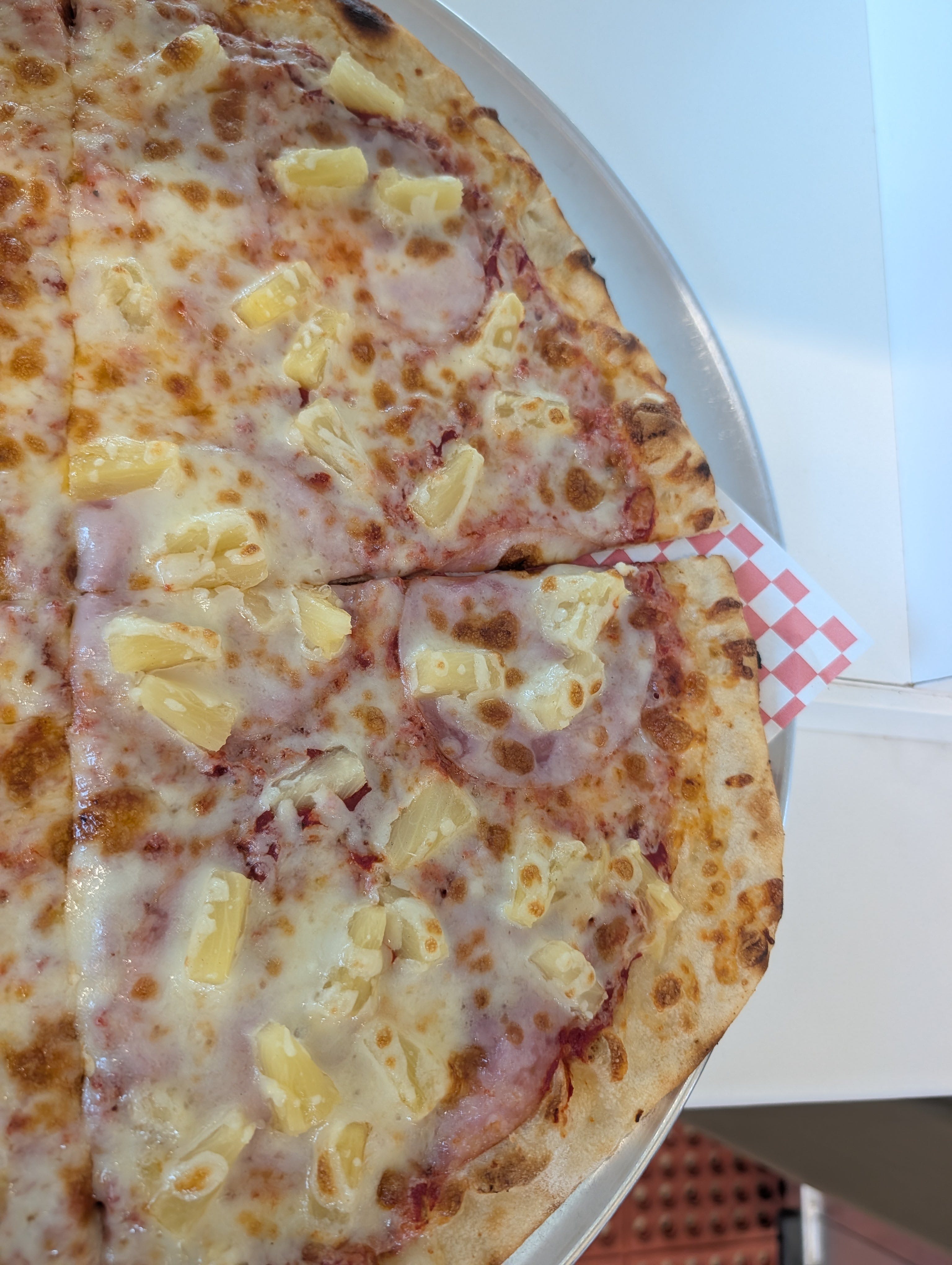 Hawaiian Pizza