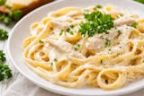 Fettuccine Alfredo 