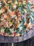 Kickin' Chicken Pesto Pizza
