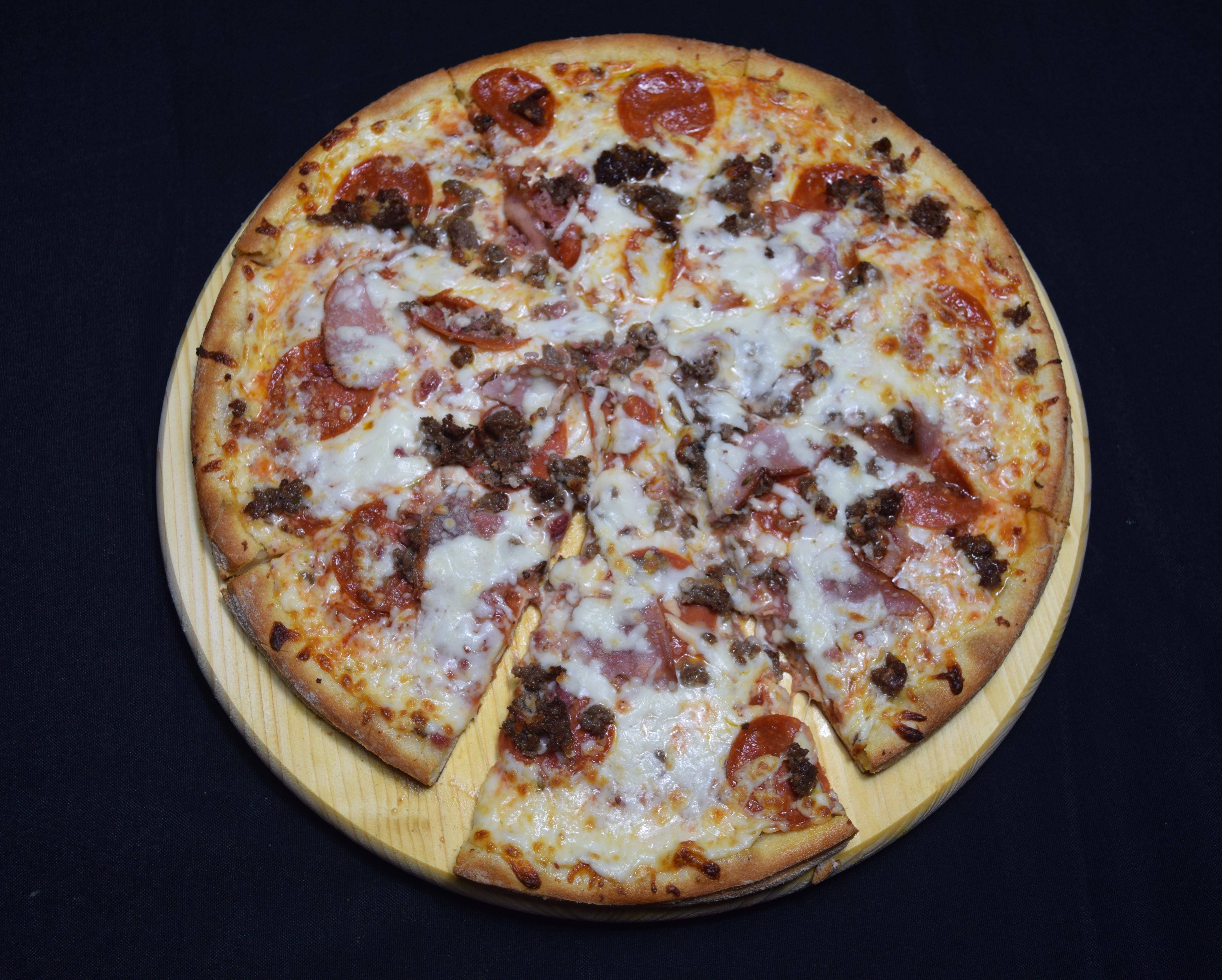 Meatlovers Pizza