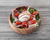 Burrata & Prosciutto Salad