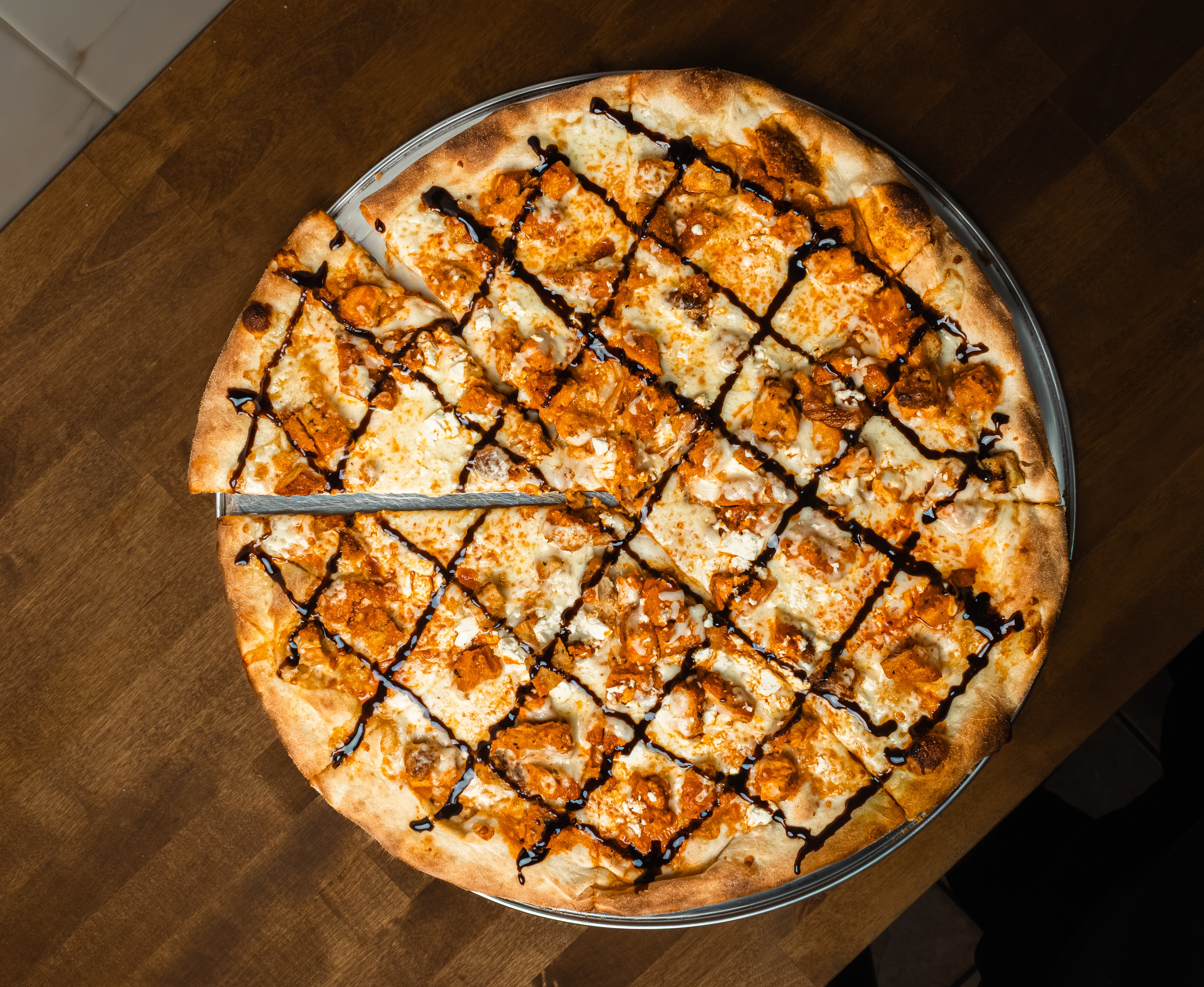Buff-Lakis Pizza