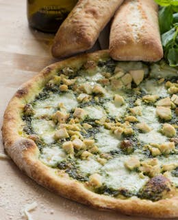 Pesto Pizza