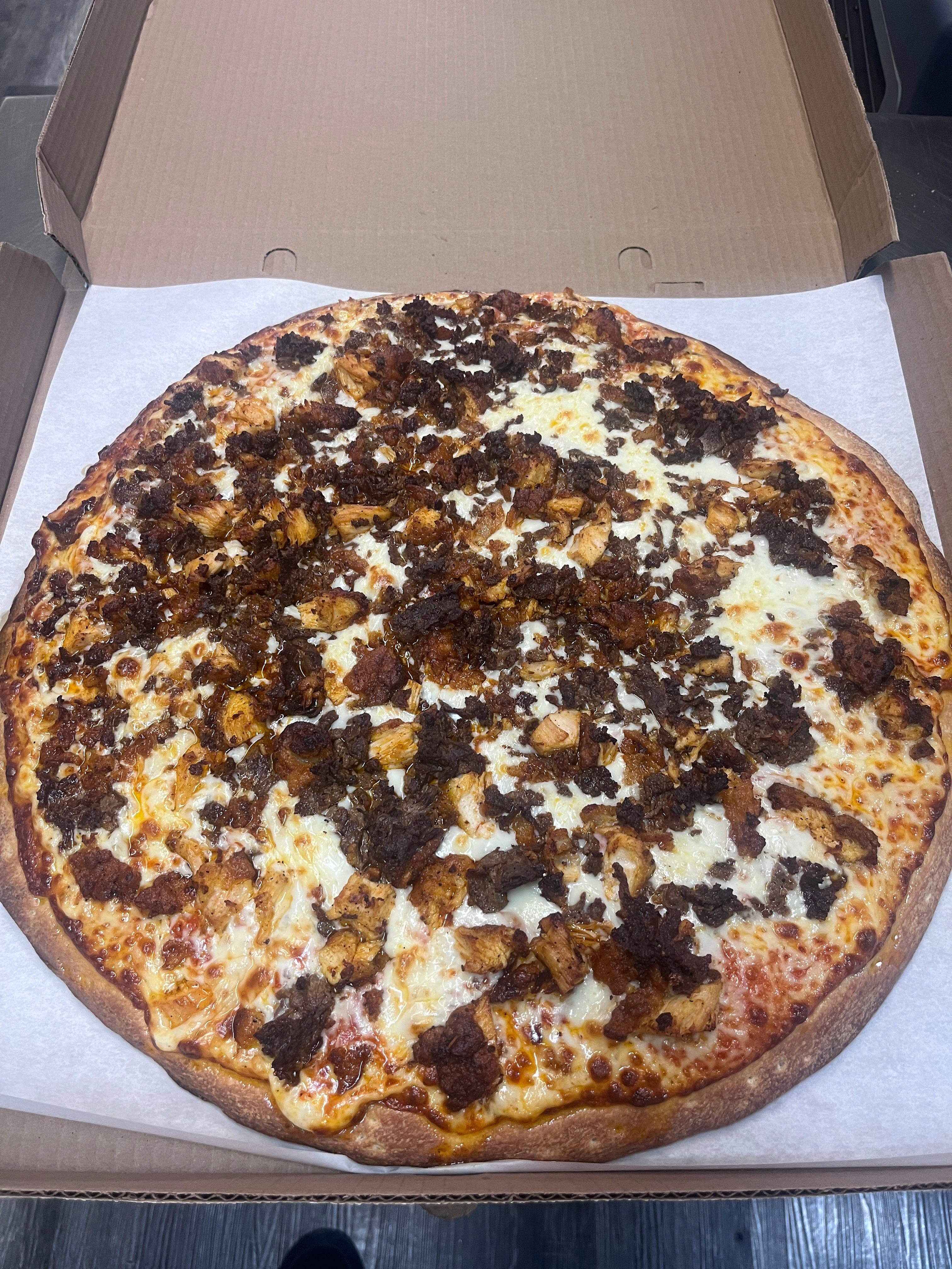 Stinger Pizza 