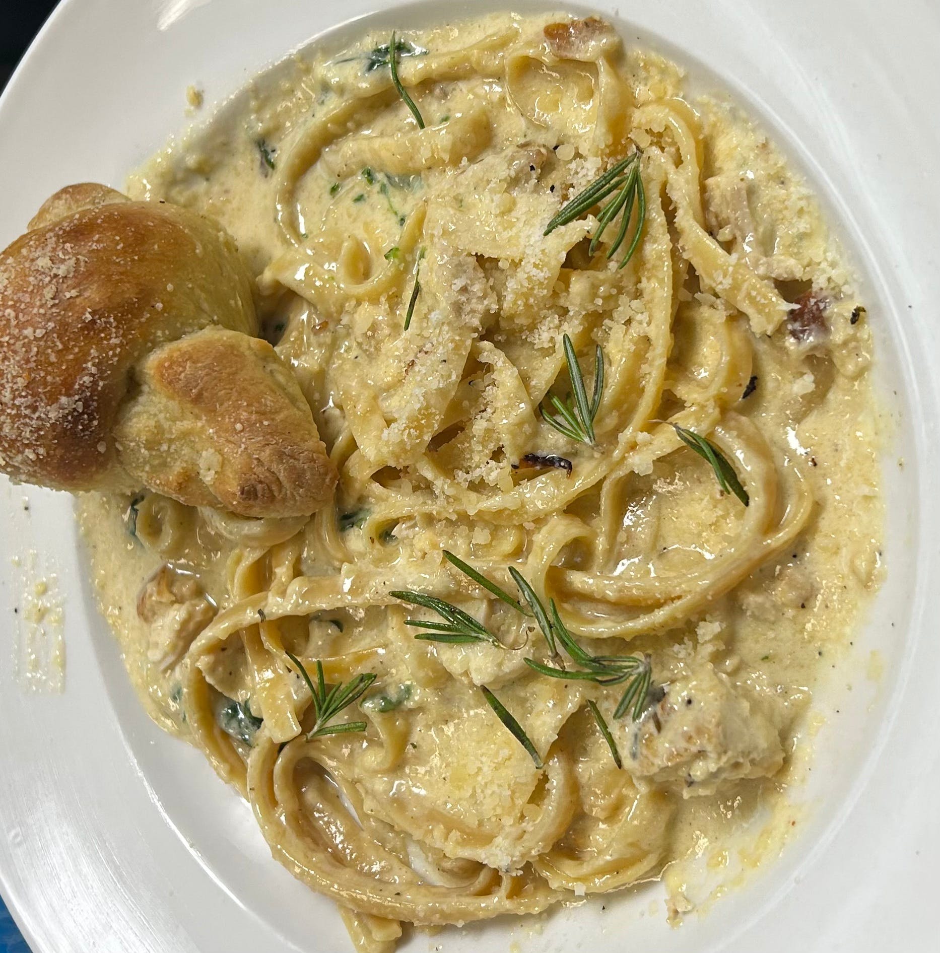 Fettuccine Alfredo